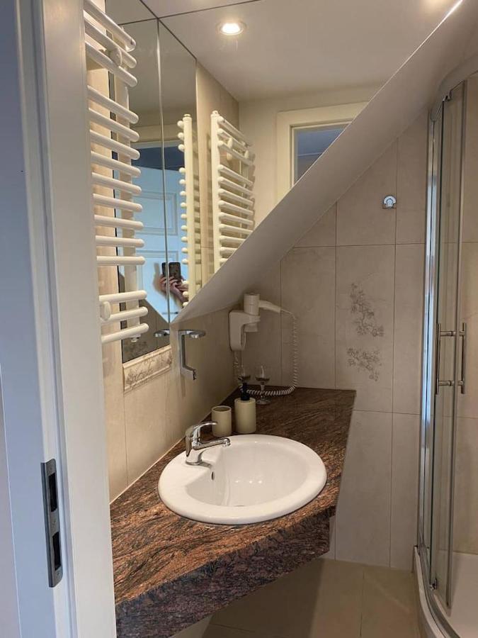 Apartamenty Dobra Noc Przy Wawelu 2 Bedrooms Kraków Eksteriør billede