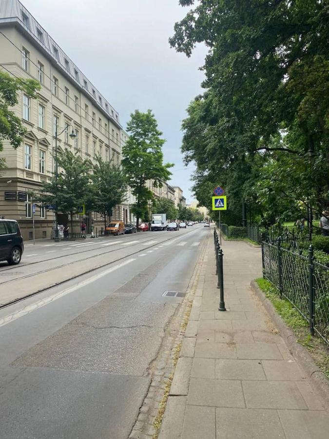 Apartamenty Dobra Noc Przy Wawelu 2 Bedrooms Kraków Eksteriør billede